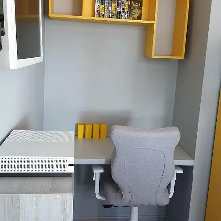 Apartament Elegance Yellow Rewal Esterno foto
