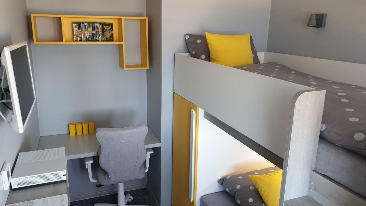 Elegance Yellow Rewal